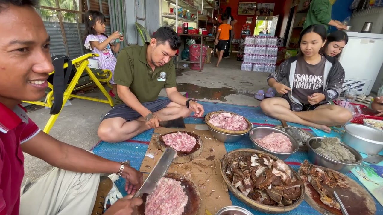 ប្រជាជនខ្មែរពិតជាសាមគ្គីគ្នាណាស់ យើងជាទ័ពជួរក្រោយជាកំលាំងរួមខ្មែរតែមួយ