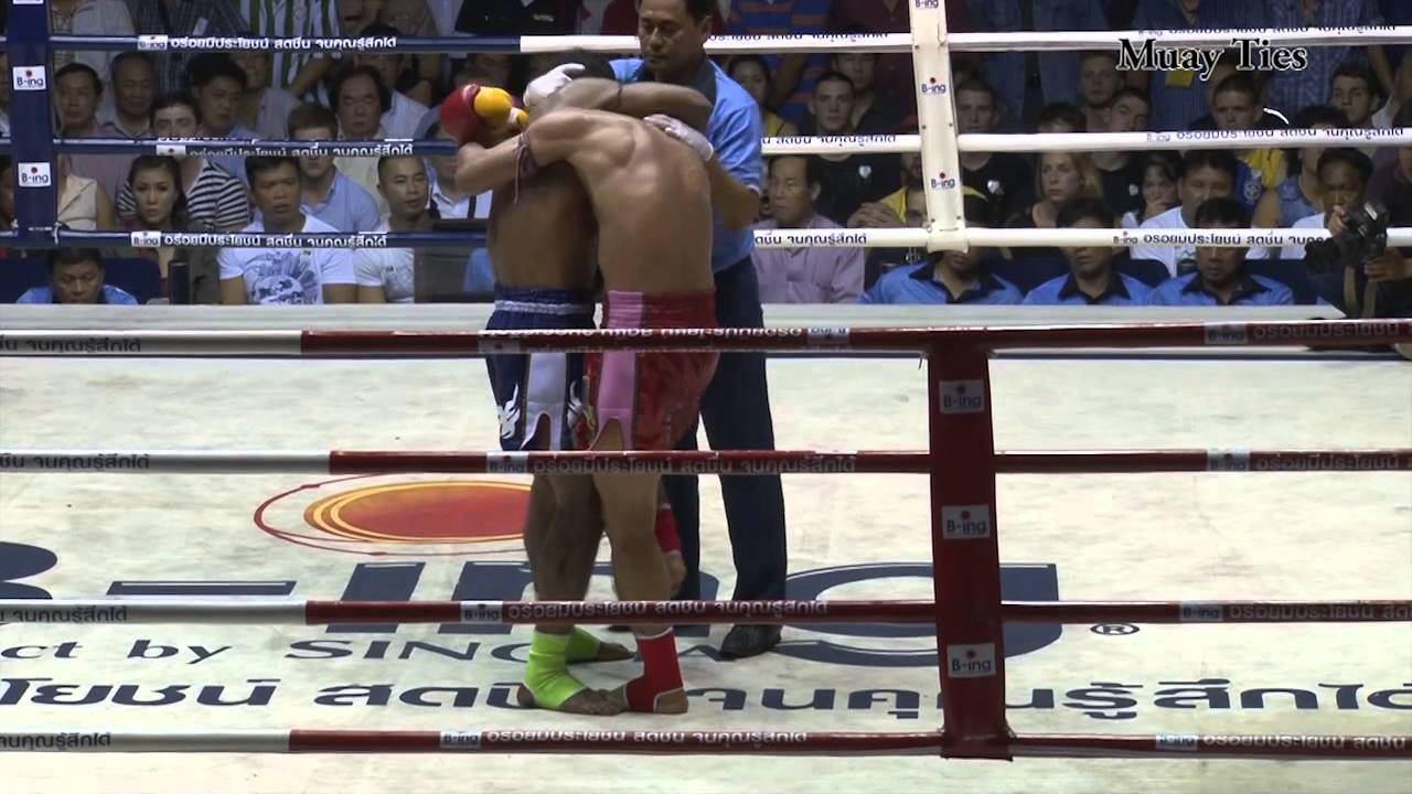 Somrak Khamsing vs. Jomhod Kiatadisak II  (Feb. 7th 2013,Full fight HD)