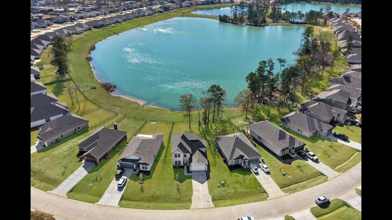 ( For Sale ) 427 Shoreview Drive Conroe TX 77303