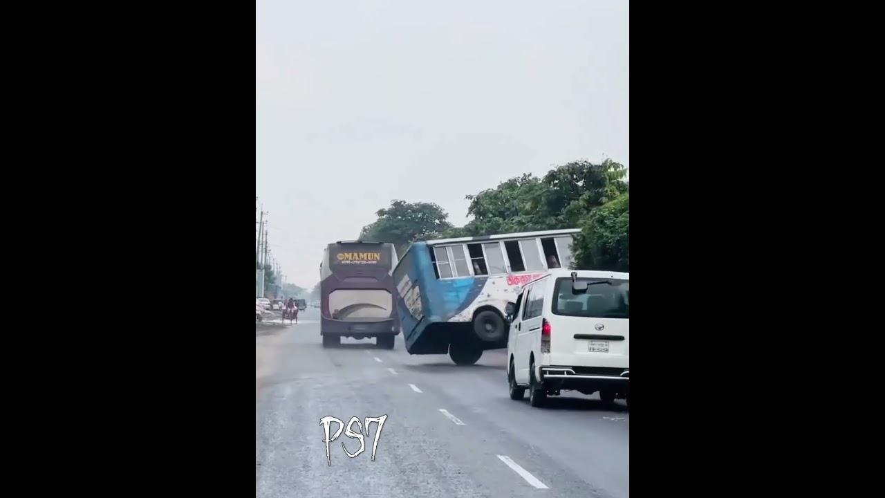 Bangladeshi bus accident 🇧🇩. #bangladesh #trendingshorts #edit #bus #accident #ps7 #trending
