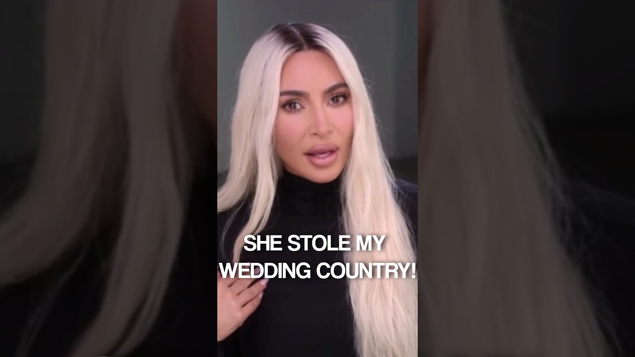 &ldquo;She stole my wedding country 👿&rdquo;- Kim and Kourtney Kardashian fight || The Kardashians new season