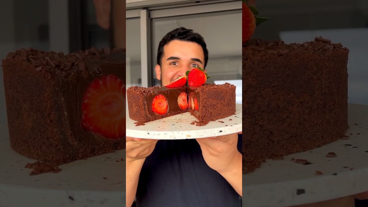 TORTA CHOCOLATUDA COM 🍓🤤 | Igor Rocha #shorts