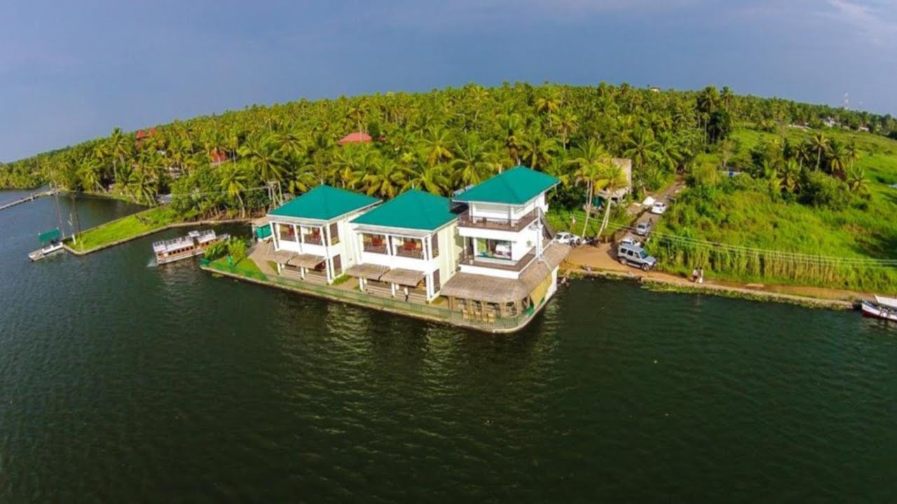 Mira's PMC Lakeshore Resort, Alleppey, India