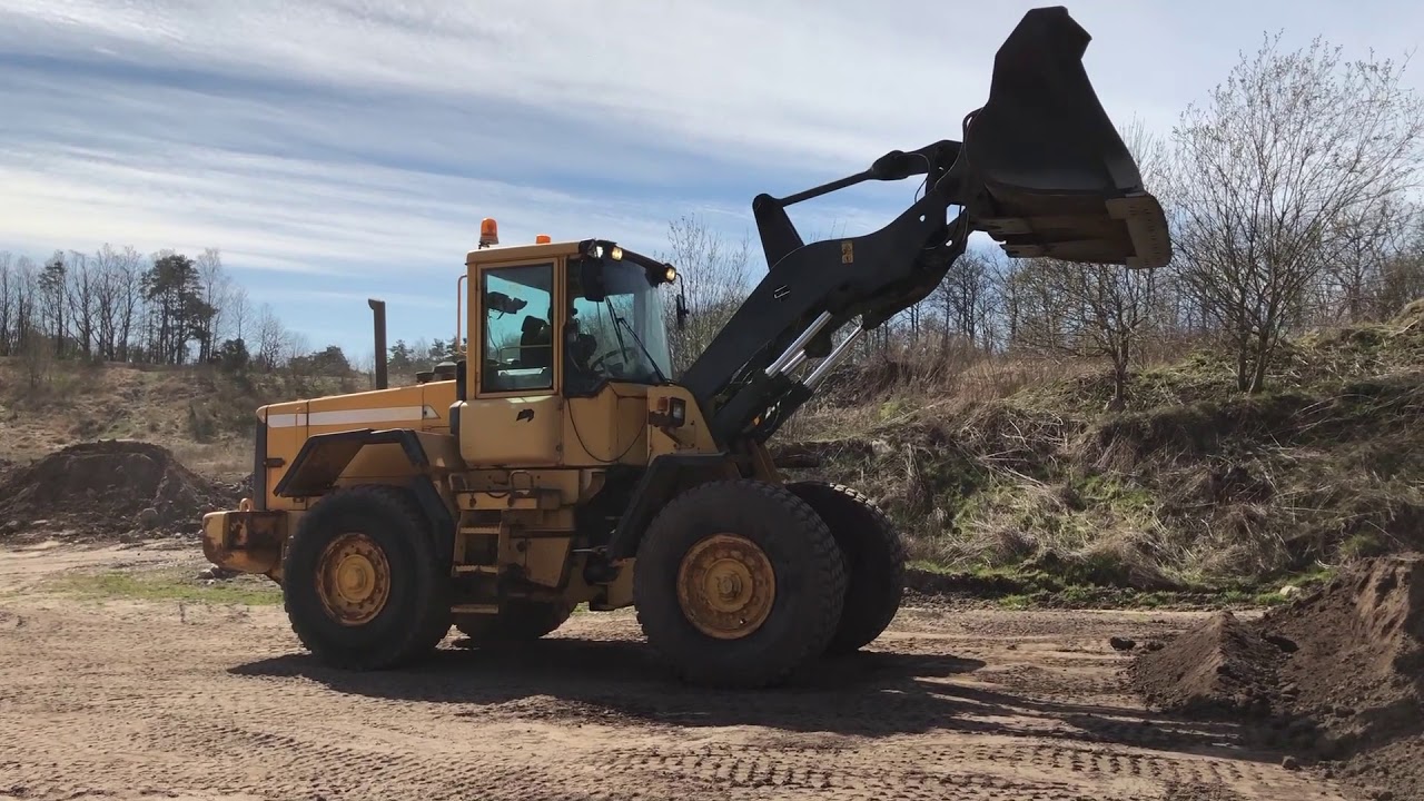 Volvo L90D
