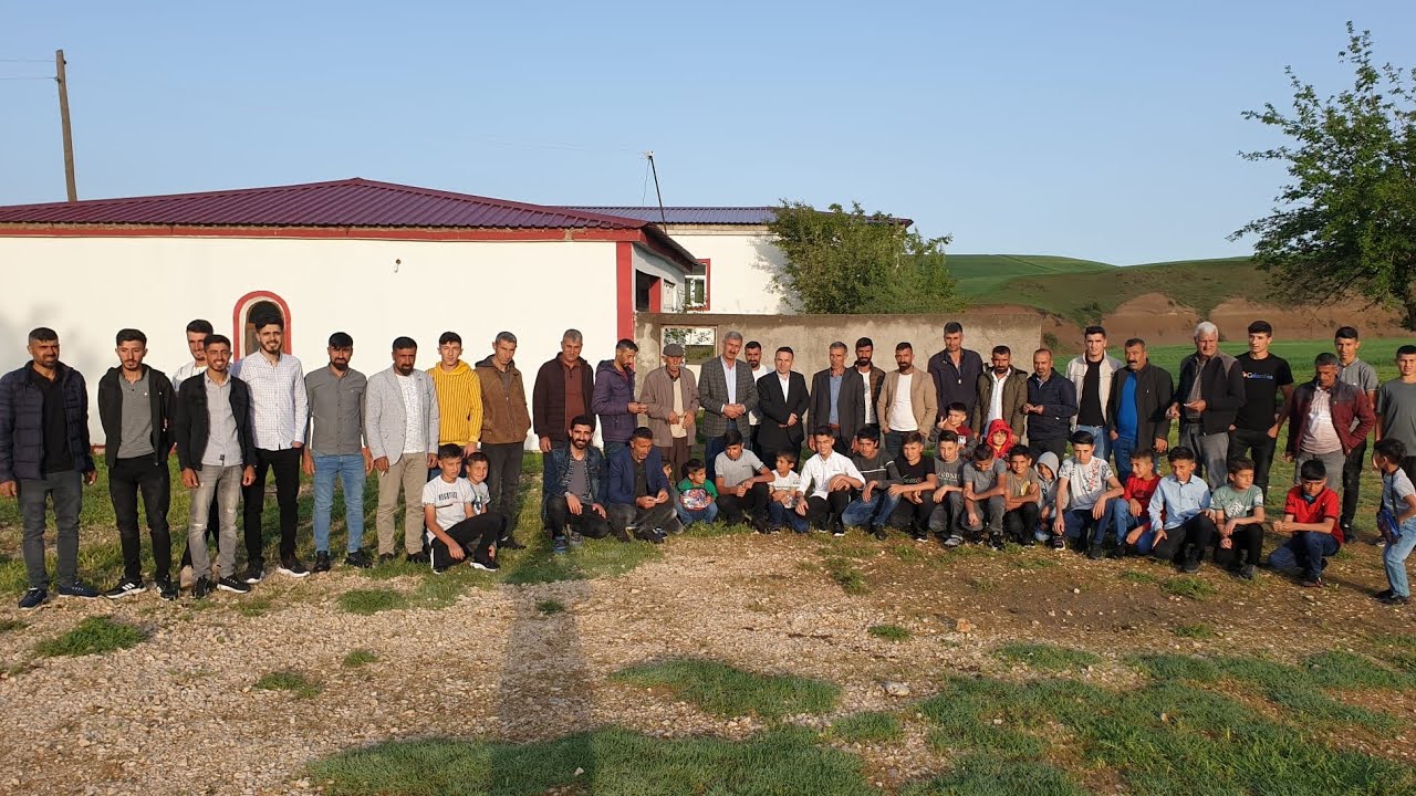 Ateş Ailesi.