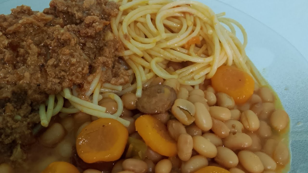 ALMOÇO CASEIRO DE DOMINGO/ FEIJAO COM LINGUIÇA, CARNE MOÍDA E MACARRÃO 😋