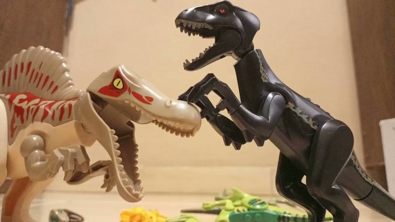 Spinossauro vs indoraptor