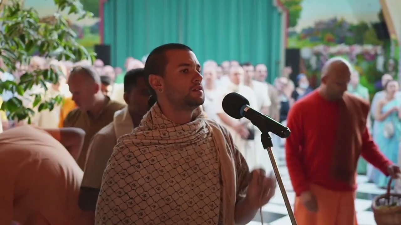 Sacisuta prabhu - Sivarama Swami vyasa-puja morning kirtan - 2025