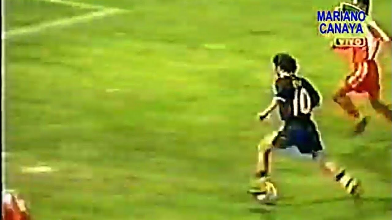 Golazo de Equi Gonzalez a Cobreloa