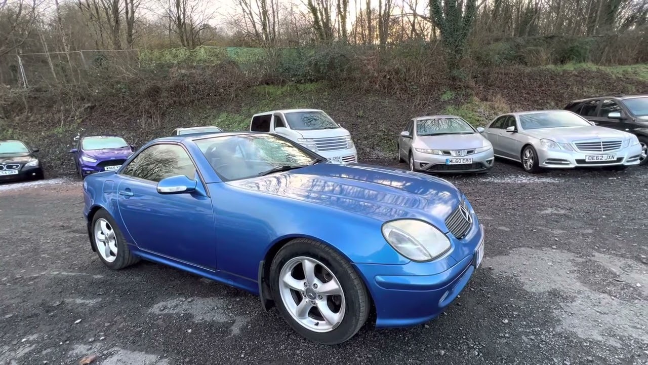2001 Mercedes Benz SLK 320 roadster. Electric hard top on a modern classic. Review & virtual viewing