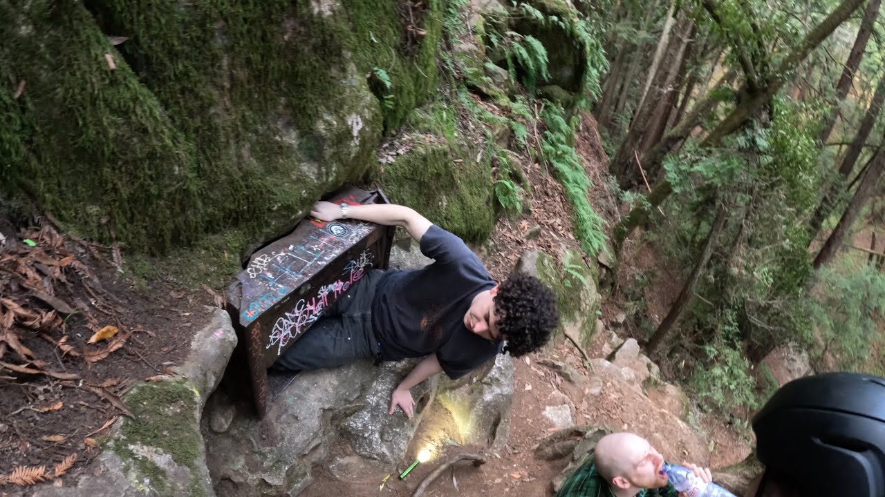 Exploring Hell Hole For The First Time (With Non Caver Friends)