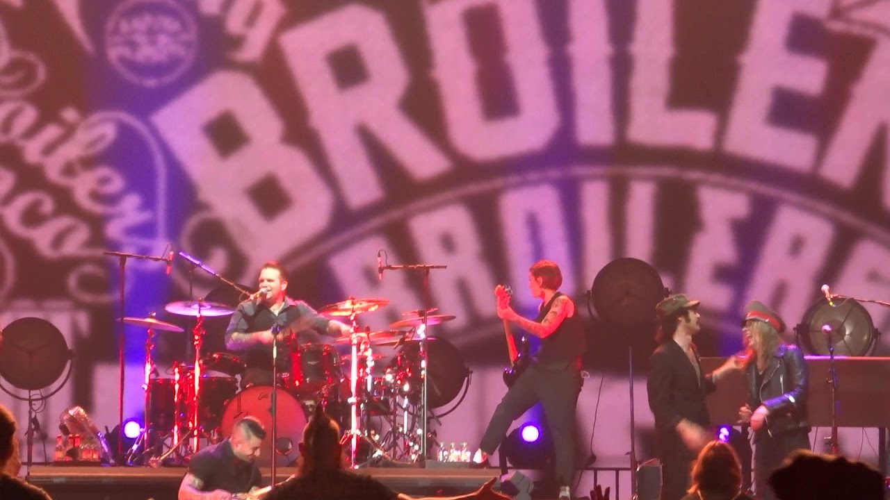 Broilers - Blume [HD] (2017 live @ Hanns-Martin-Schleyer-Halle | Stuttgart)