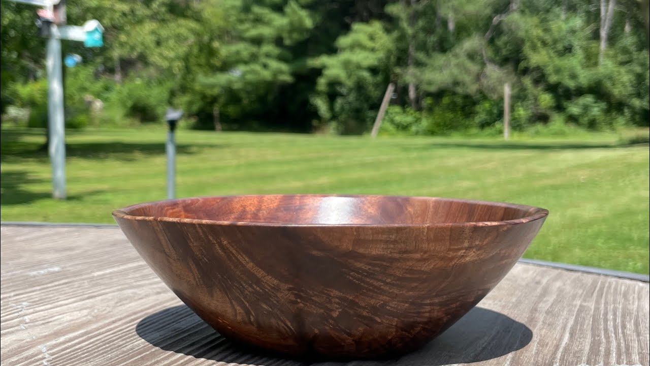 I Turn A Soaking Wet Chunk Of Black Gold And The Gorgeous Figure Explodes In This Walnut Bowl