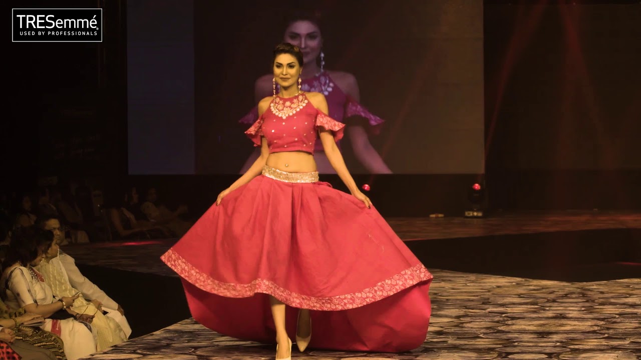 Trailer | TRESemm&eacute; Khadi The Future Fabric Show