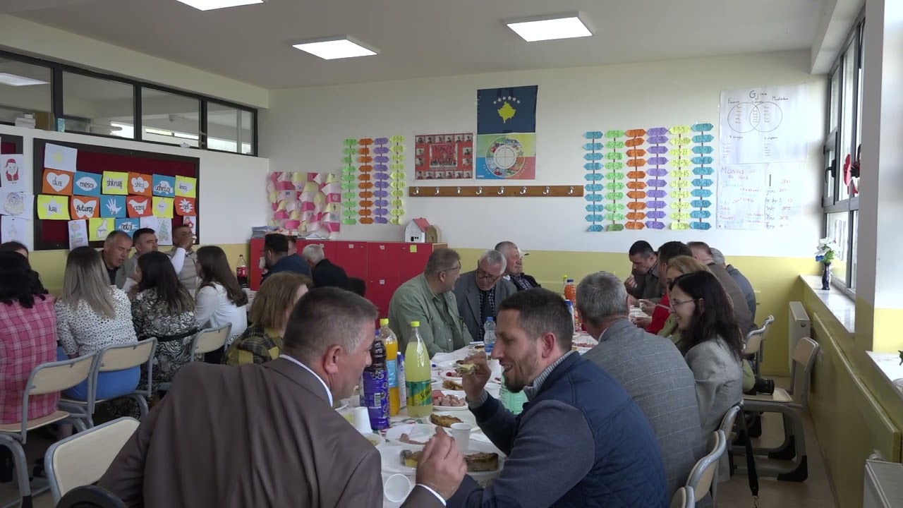 Dita e shkollës në SHFMU ”Dëshmorët e Vërrinit”   Kushtrim 2