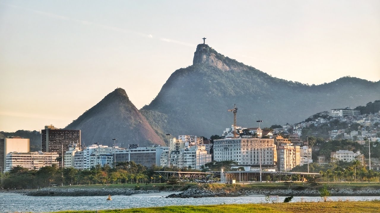LATAM Brasil A319 Landing in Rio-Santos Dumont