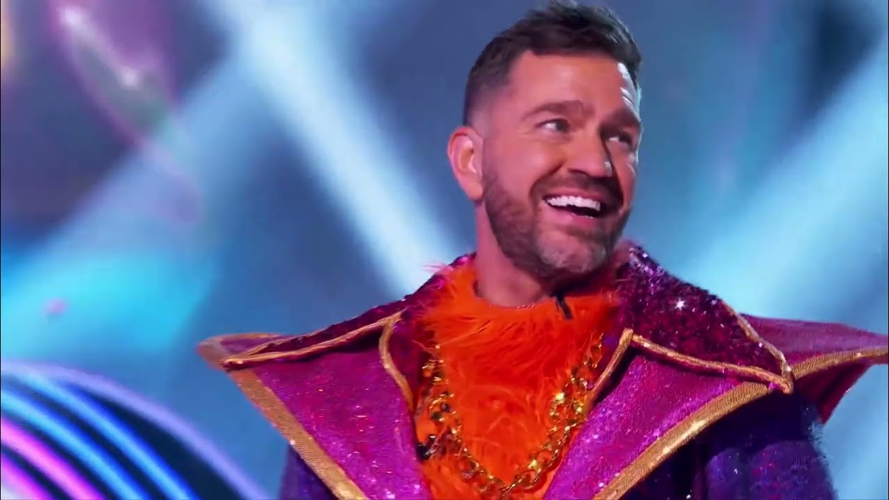 Boogie Woogie (Andy Grammer) sings &ldquo;Don&rsquo;t Give Up on Me&rdquo; | The Masked Singer | Season 13