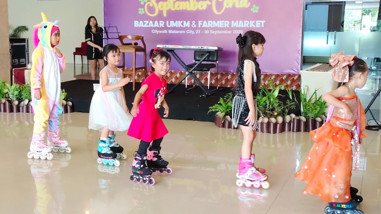 FALISHA fashion show sepatu roda anak | September 2023