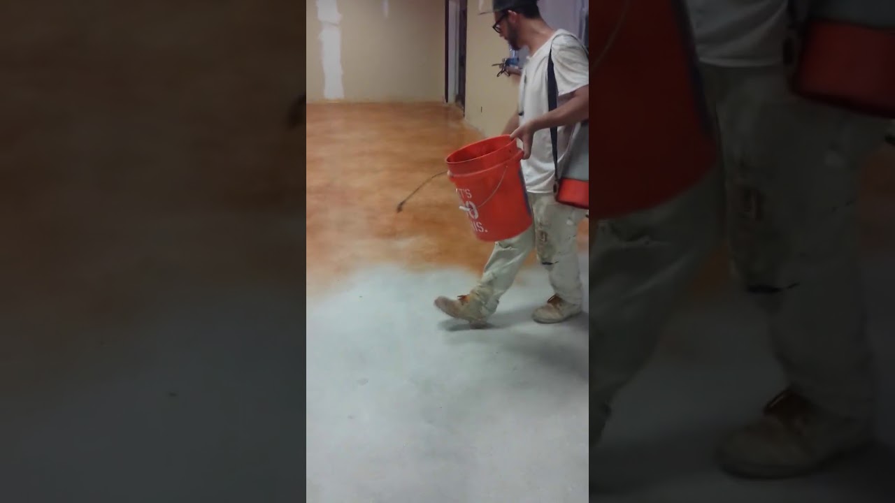 How to stain concrete using acetone Dye