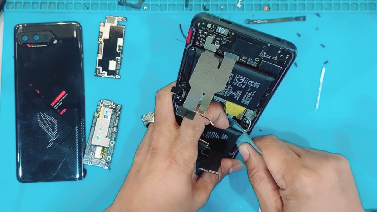 PERGANTIAN BATTERY ASUS ROG PHINE 5S