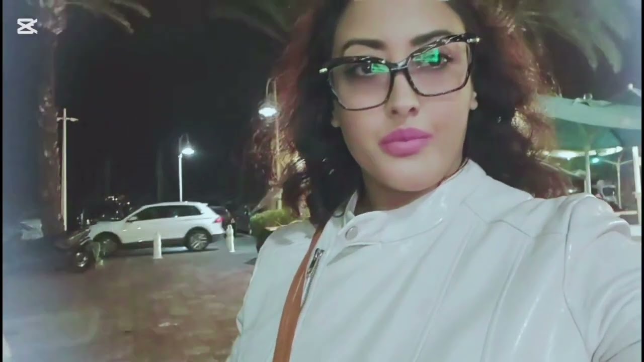 بليل وقفات الشتاء وعاودت خرجت نتمشى في مارينا واحد الجو فيها مافهمت والو دخلو تشوفو #المغرب #love 