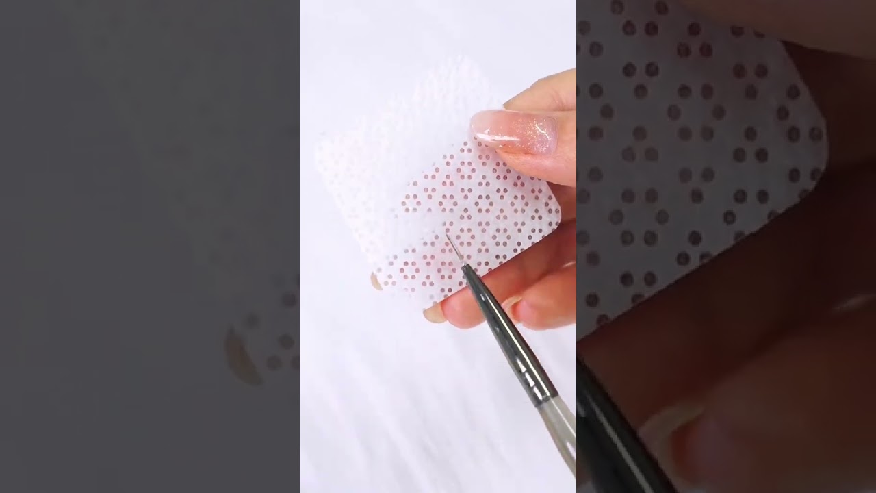 How do I repair a split nail art brush?🖌 #nailart #nailbrush #nailtips #nailhacks #nailtutorial