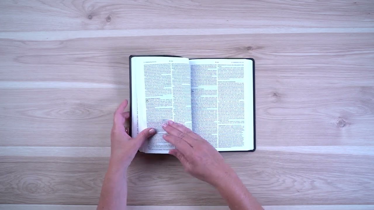 NLT Premium Value Large Print Thinline Bible, Black Cross LeatherLike
