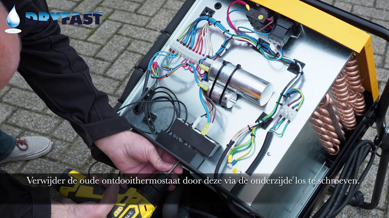 Ontdooithermostaat vervangen van de DF800 bouwdroger