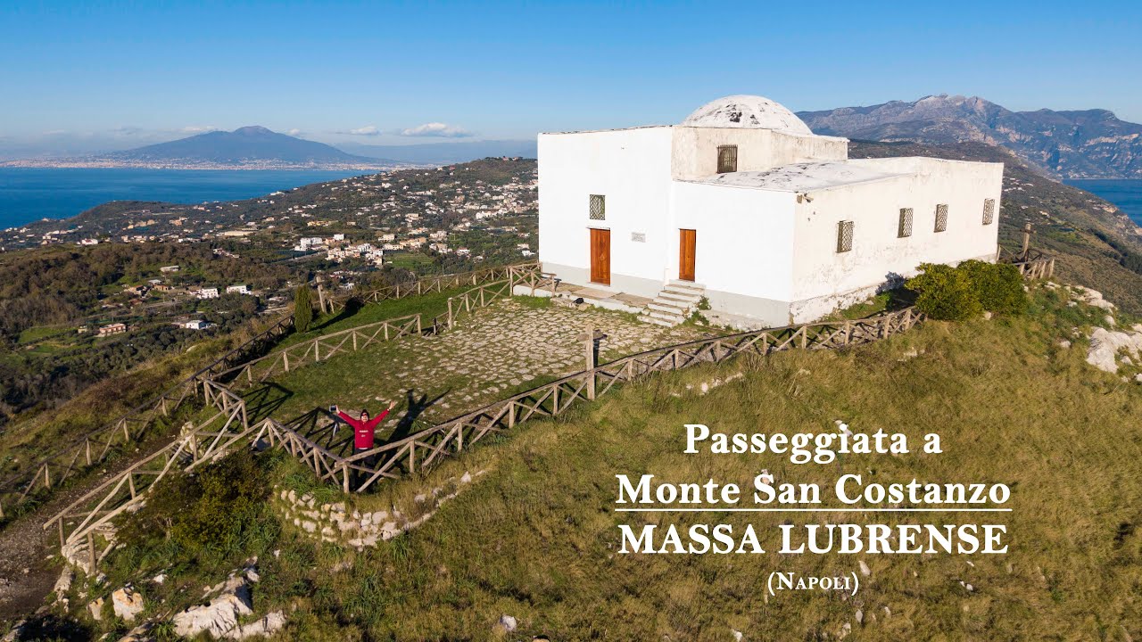 Passeggiata a Monte San Costanzo, Massa Lubrense (Napoli).