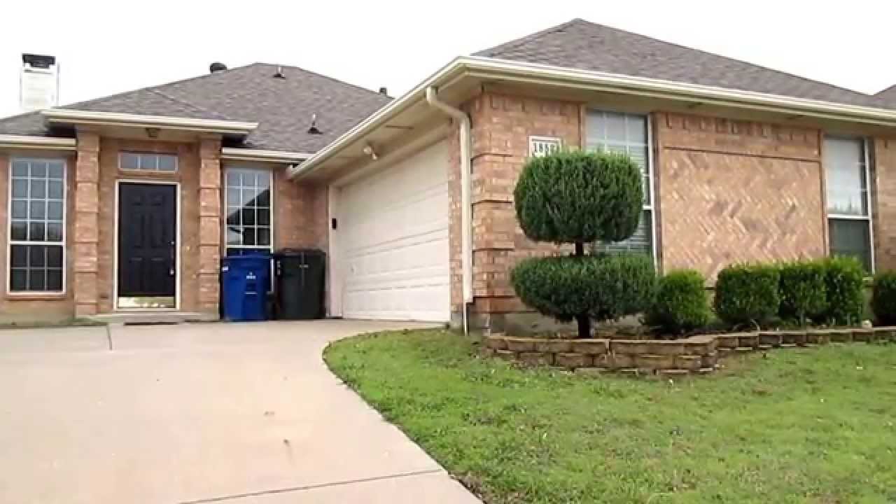 Dallas Homes for Rent: Carrollton Home 3BR/2BA by Dallas Property Managers