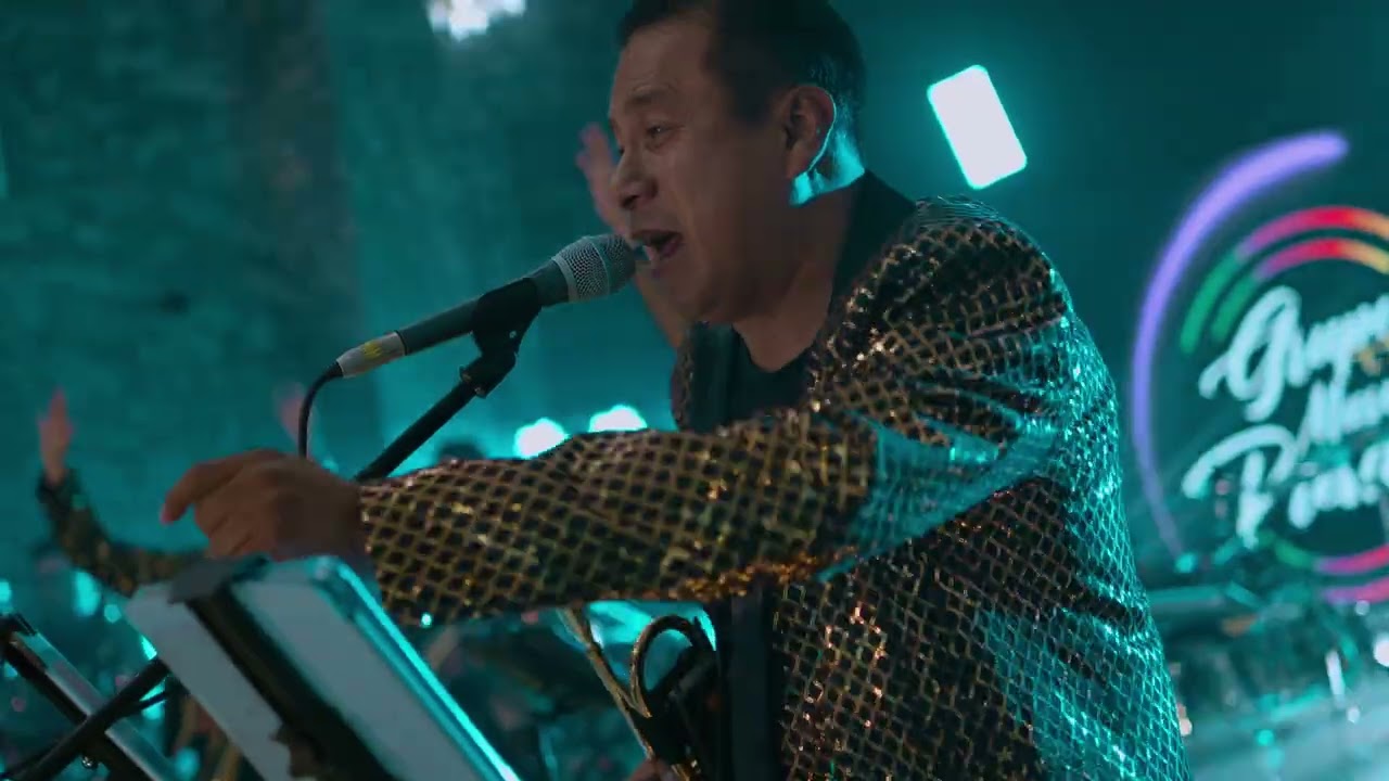 Grupo Musical Prestige - Popurrí Música Tropical (En Vivo)