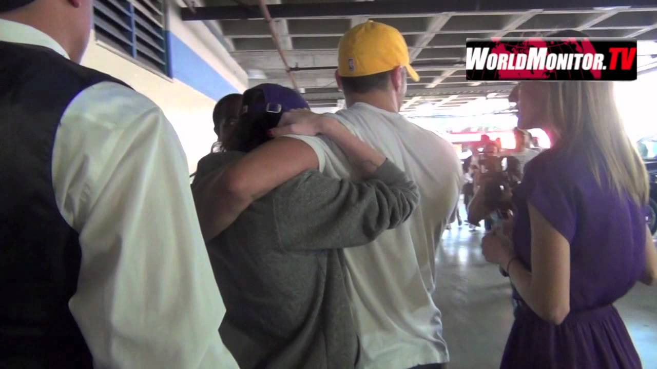 Megan Fox and Brian Austin Green swarmed by the paparazzi amidst pregnancy rumors