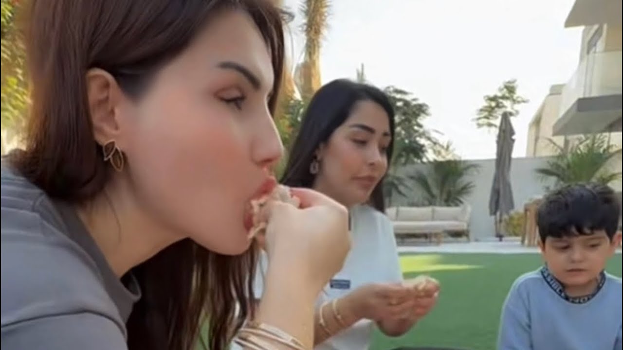 فطور صباحي🍳🧀مع ام عصام والعيلة في حديقة الفيلا#عصام_نور #اكسبلور #fypシ゚viral #shorts 