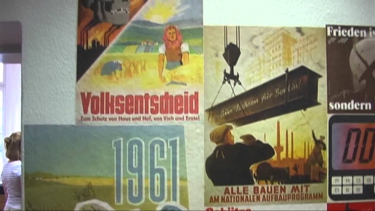 Berlijn (Berlin) 2/3 - Stasi-museum, Stasi-gevangenis (-Museum, -Gefängnis / prison), 25 juli 2014