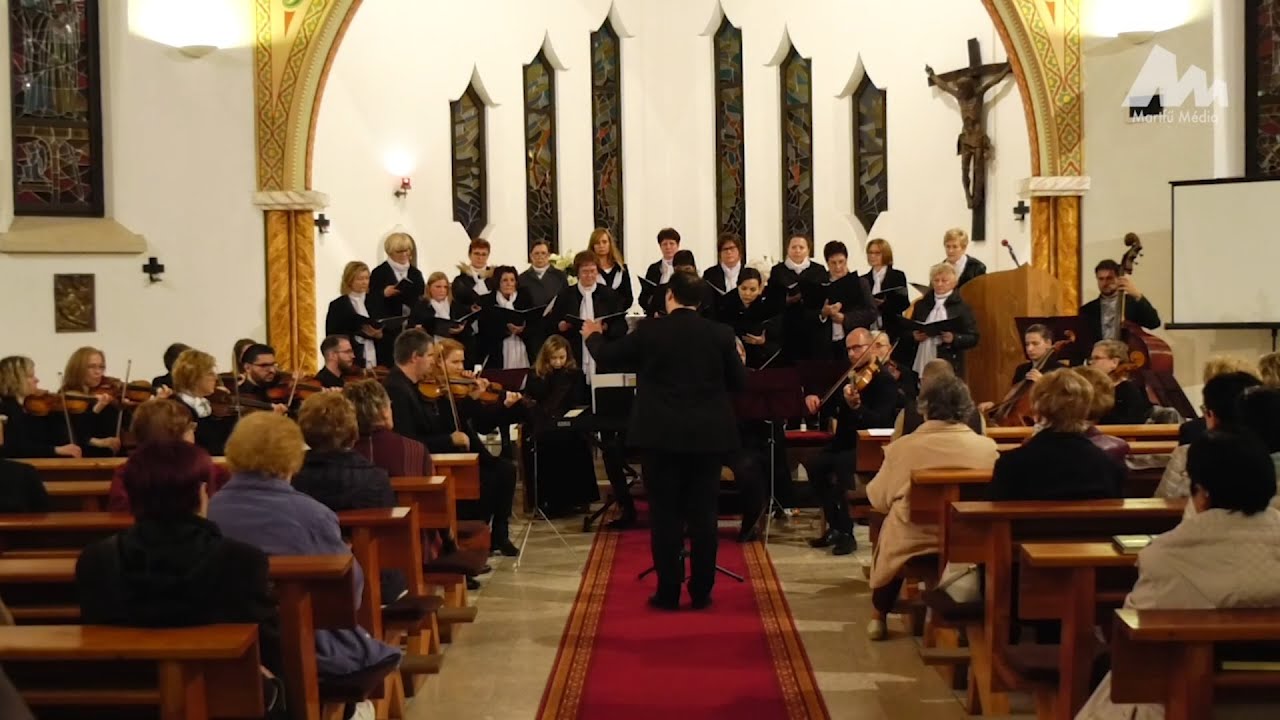 A Szolnoki Szimfonikus Zenekar és a Martfű Városi Nőikar közös koncertje a Szent Tamás-templomban