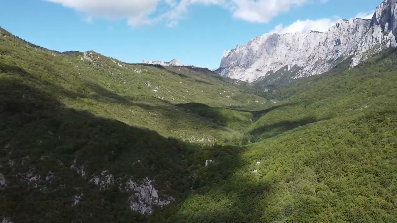 Montenegro Videoausschnitt Drohnenaufnahmen Komarnica