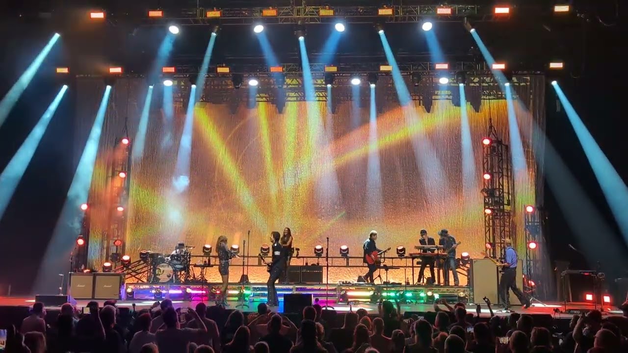 Roxette - Joyride with Waltzing Matilda intro (Sydney 8th March 2025)