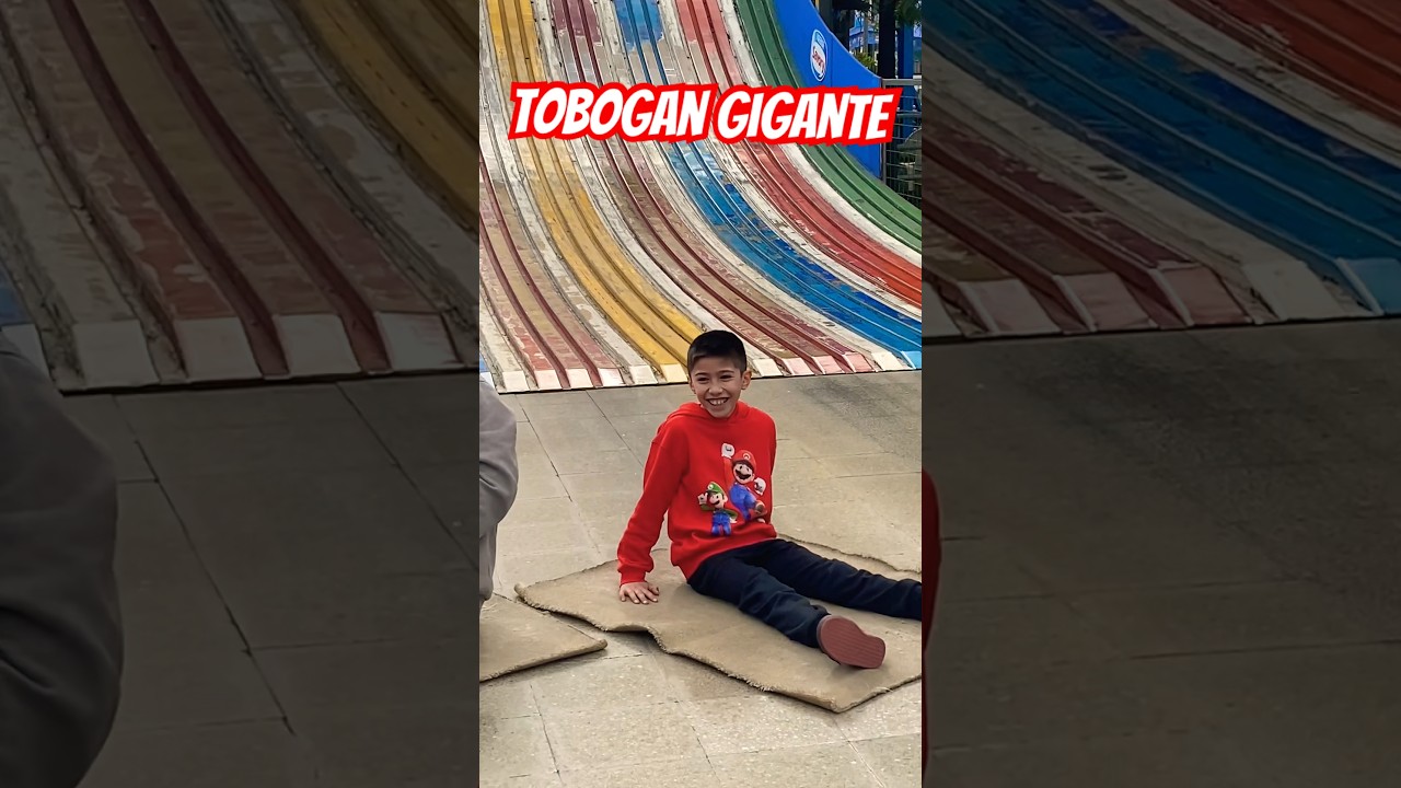 😂🛝TOBOGAN GIGANTE en  Mampato!! #shorts #ni&ntilde;os #mampato #toboganes
