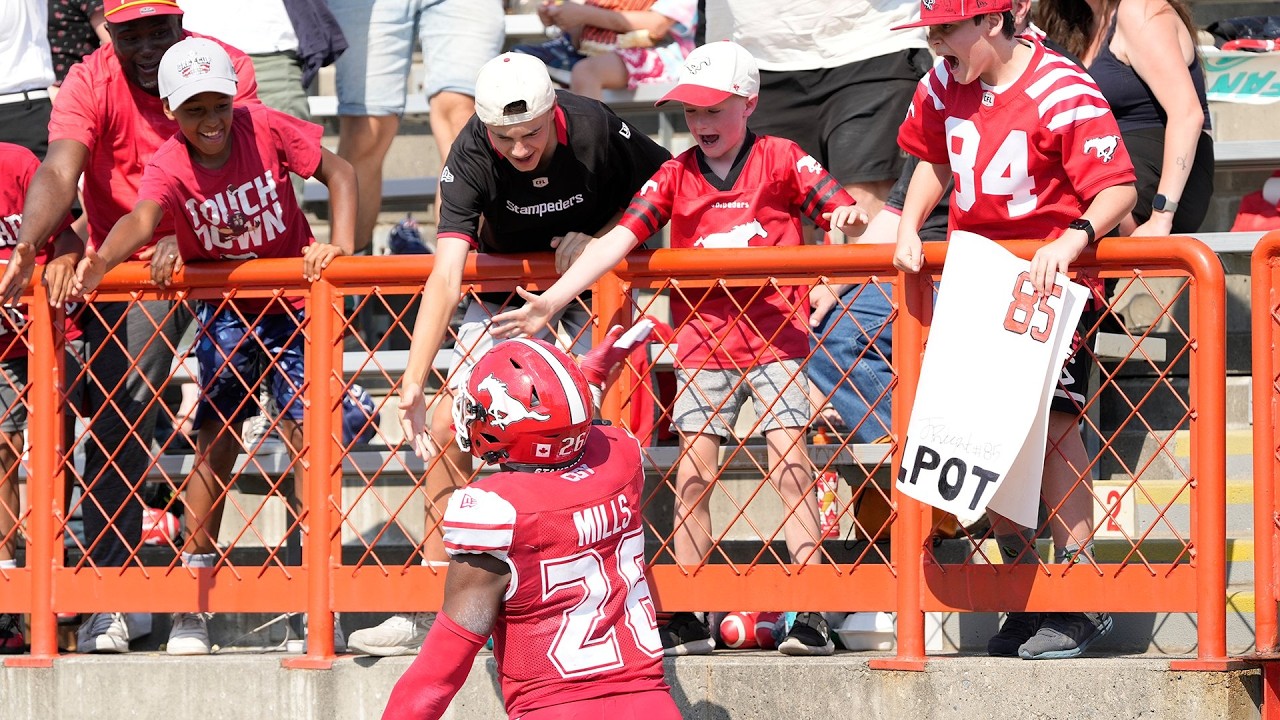 Stamps tie game after massive 3rd down stop!