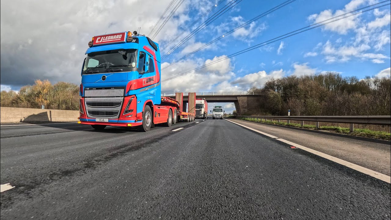 CJ Leonard Volvo XXL 780 rollers 