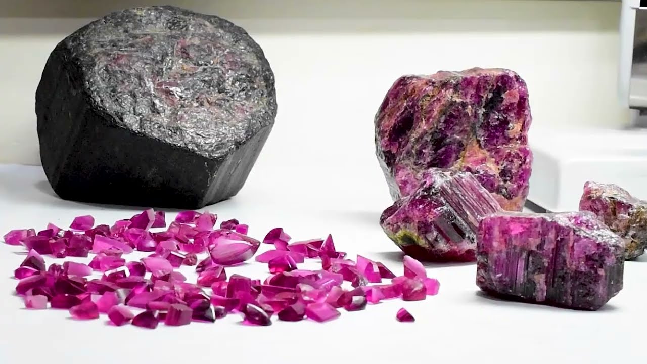 LUNAWAT GEMS | RJC CERTIFIED | GEMSTONE SUPPLIER | CORPORATE VIDEO