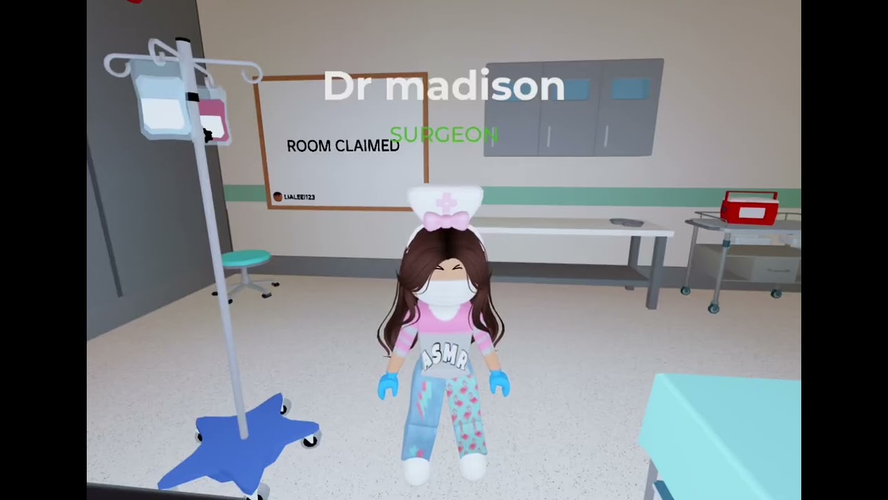 (Better quality) Roblox brain surgery massage roleplay maple hospital and layered mouth sounds ASMR