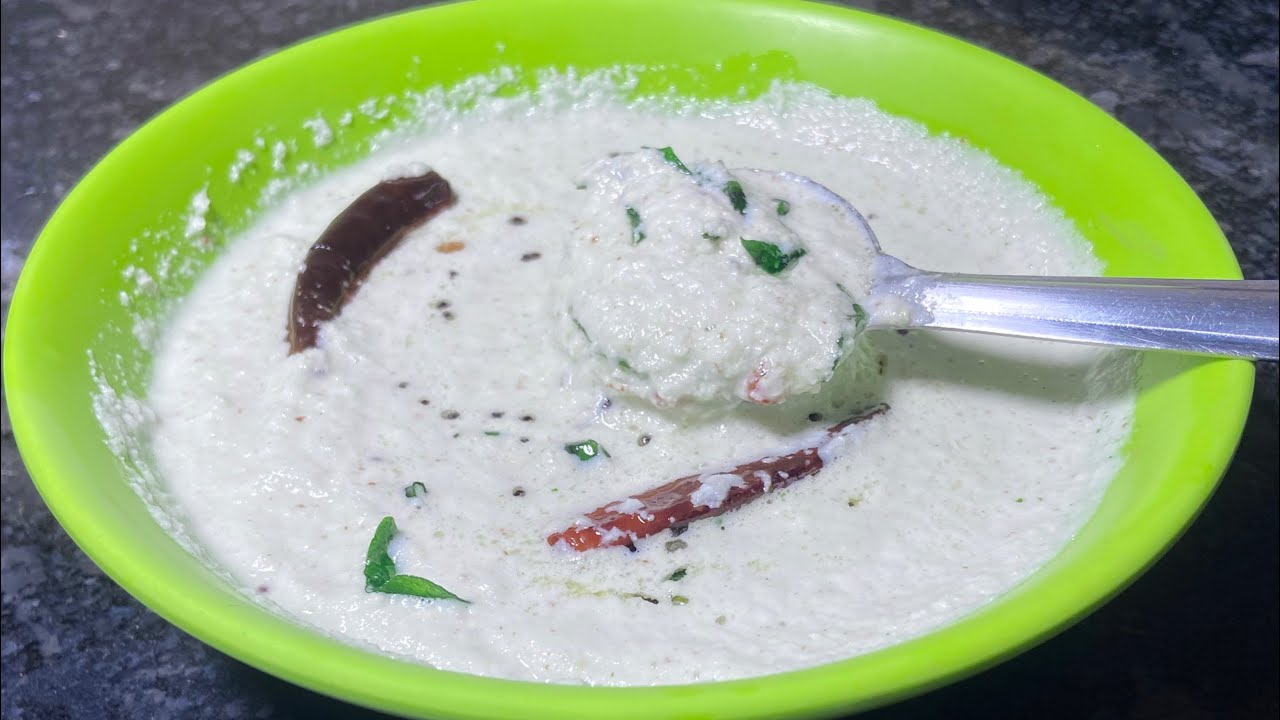 ஹோட்டல் தேங்காய் சட்னி செய்வது எப்படி / Hotel style white thengai chutney recipe / coconut chutney