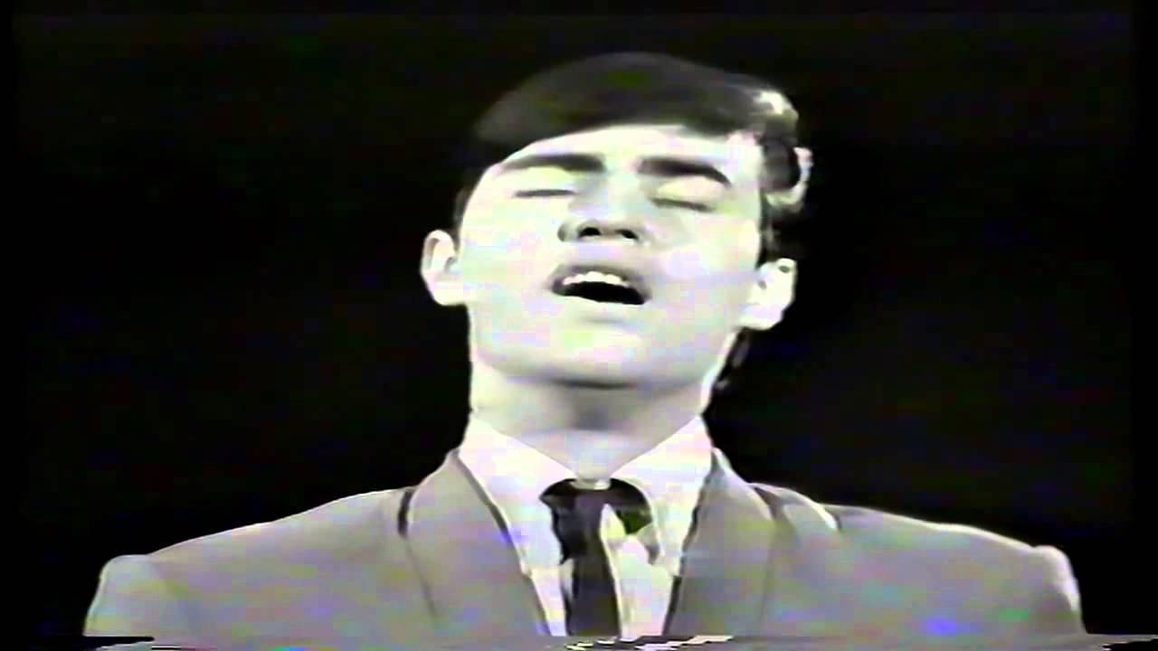 John Rowles - At The End Of A Rainbow