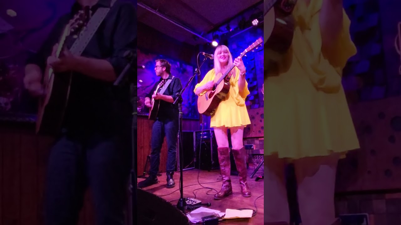 Ashley Campbell @ashcambanjo  en Rock&Blues Café @RockBluesCafé  Zaragoza 20/7/23  