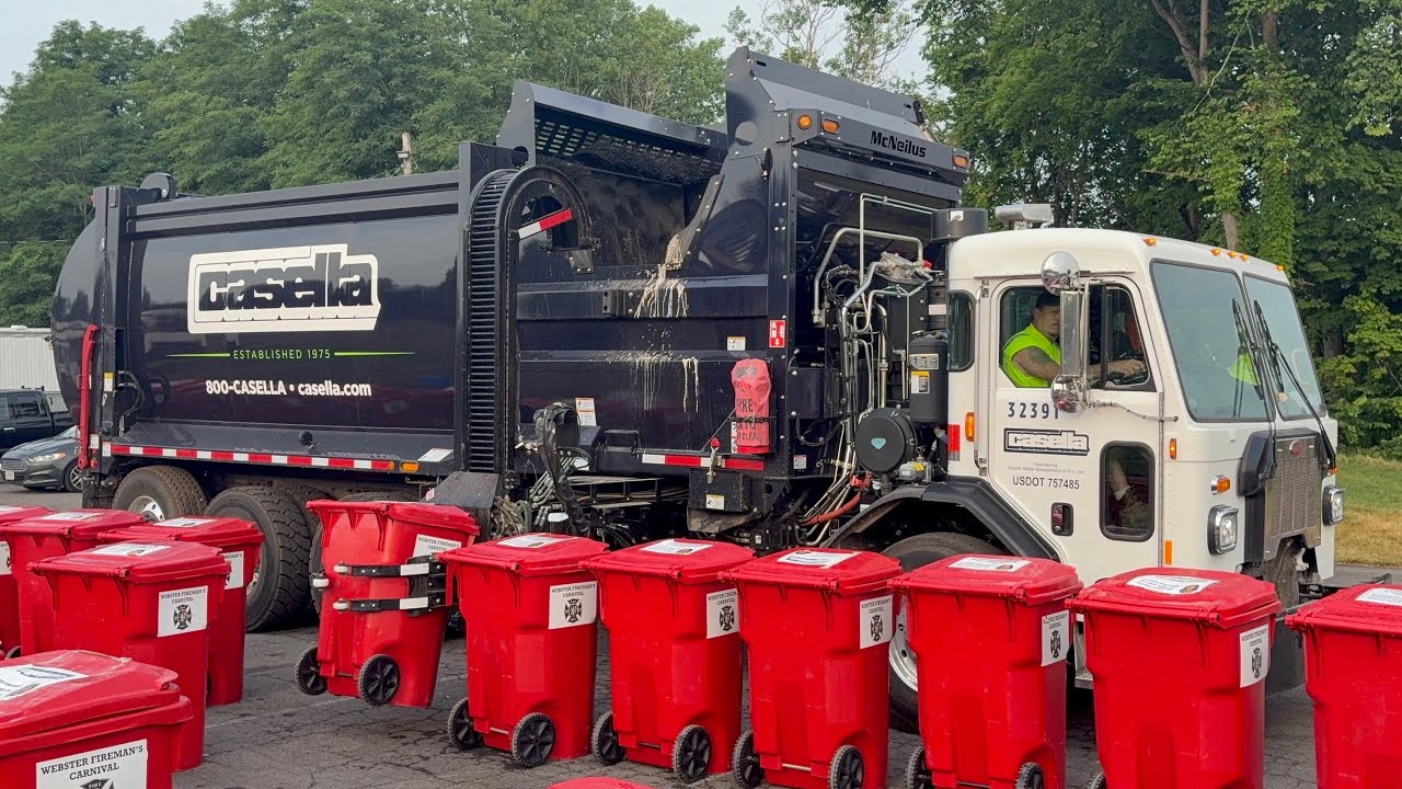Carnival Cleanup ~ Casella Side Loader Garbage Truck Collecting Heavy Garbage Cart Lines
