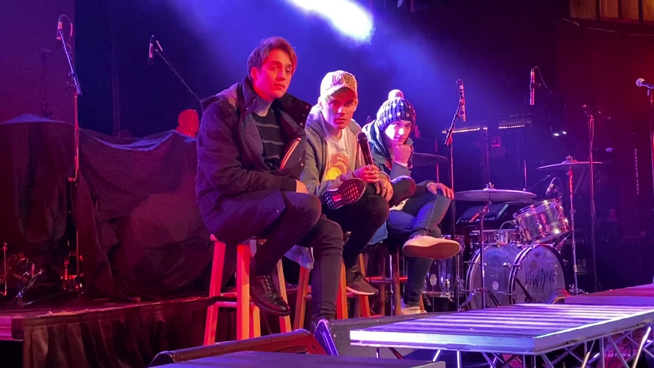 Q&A 8 Waterparks VIP- Fandom 11/16/19 at Music Farm in Charleston, SC: Awsten Knight, Otto, Geoff
