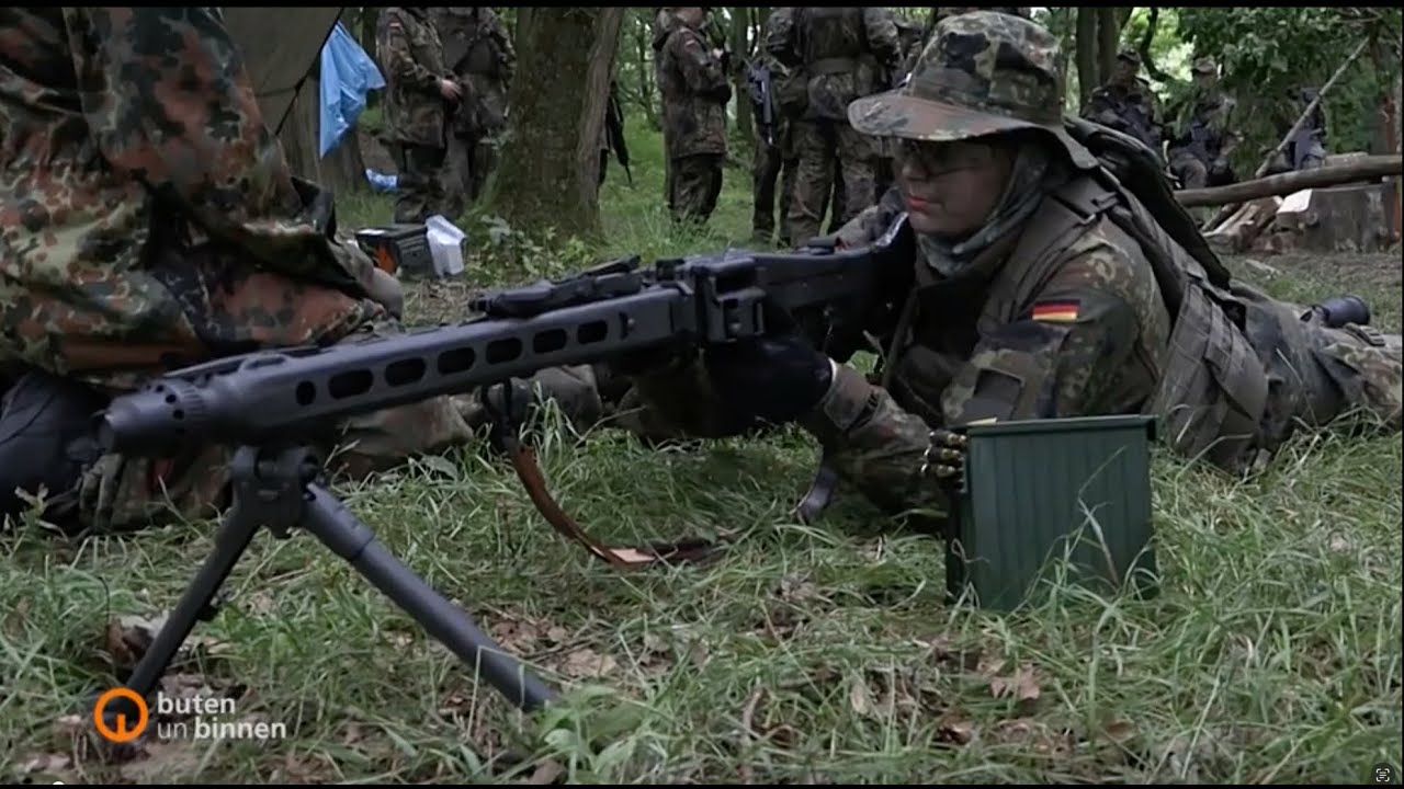 Soldat werden im Wochenendkurs - immer mehr Bremerinnen und Bremer werden Teil des Heimatschutzes