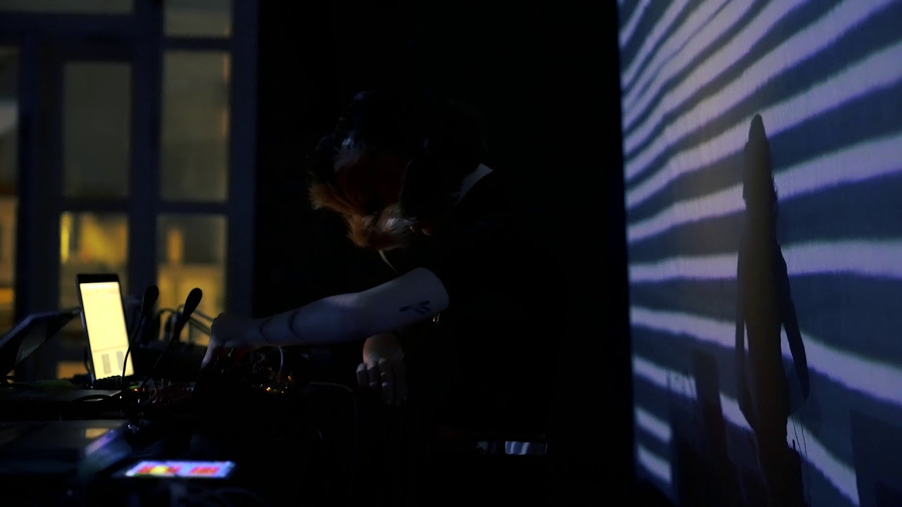 KAOSMOS - Live performance at Audioban's Koda Series