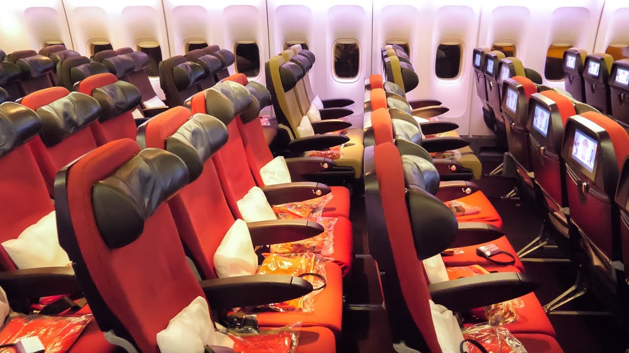 TRIP REPORT- Virgin Atlantic B747-400 - Barbados to Manchester - Economy